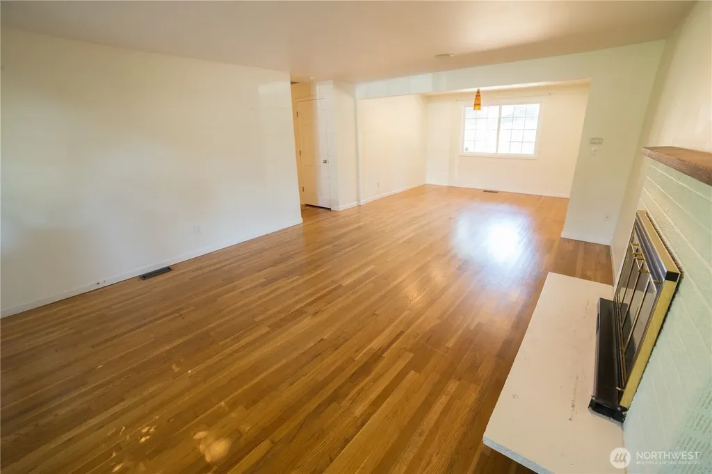 2500 167th Place NE Bellevue WA 98008