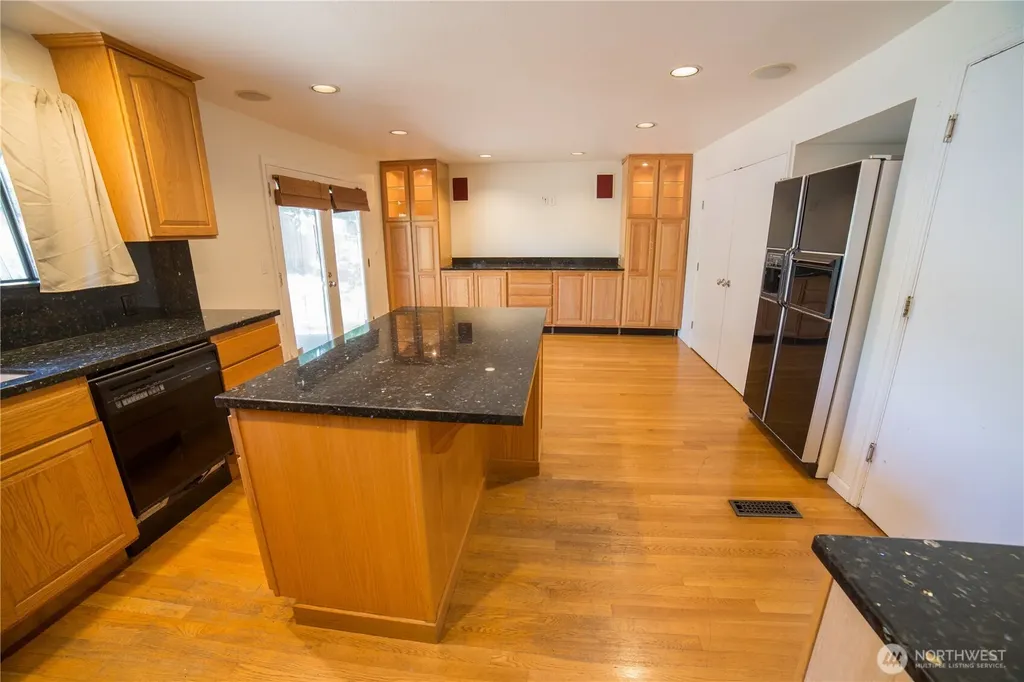 2500 167th Place NE Bellevue WA 98008