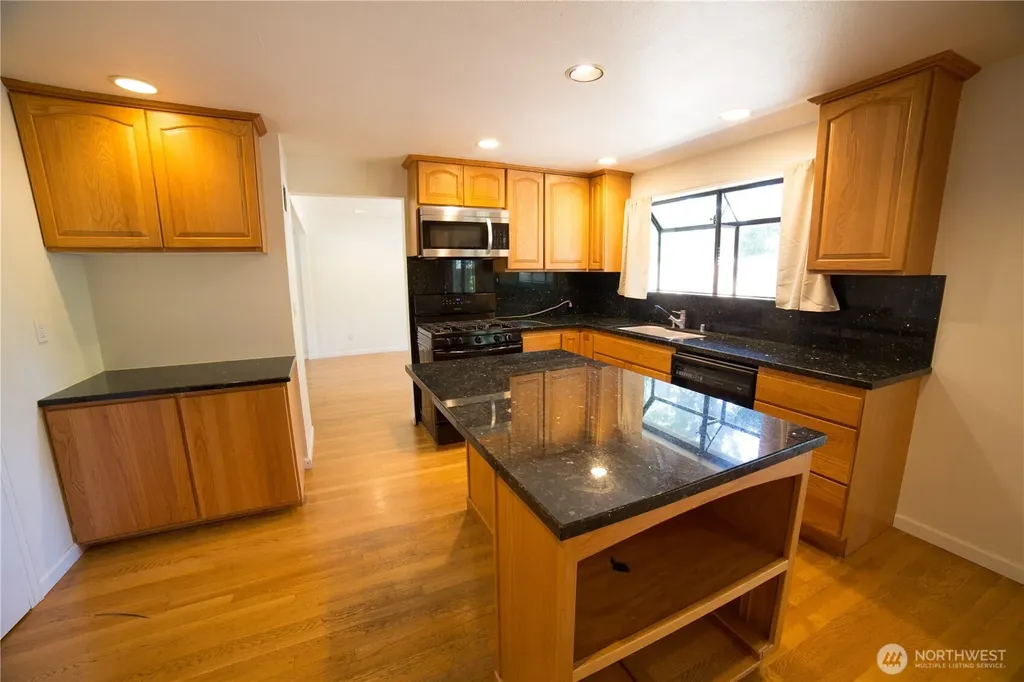 2500 167th Place NE Bellevue WA 98008