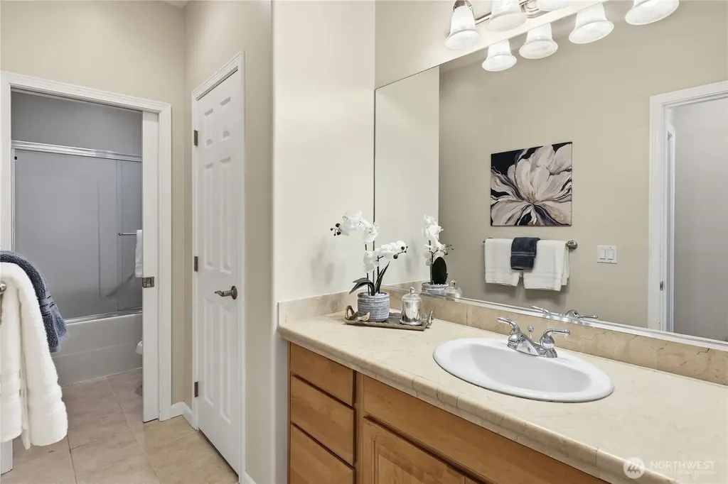 4354 NW Westgate Road Silverdale WA 98383