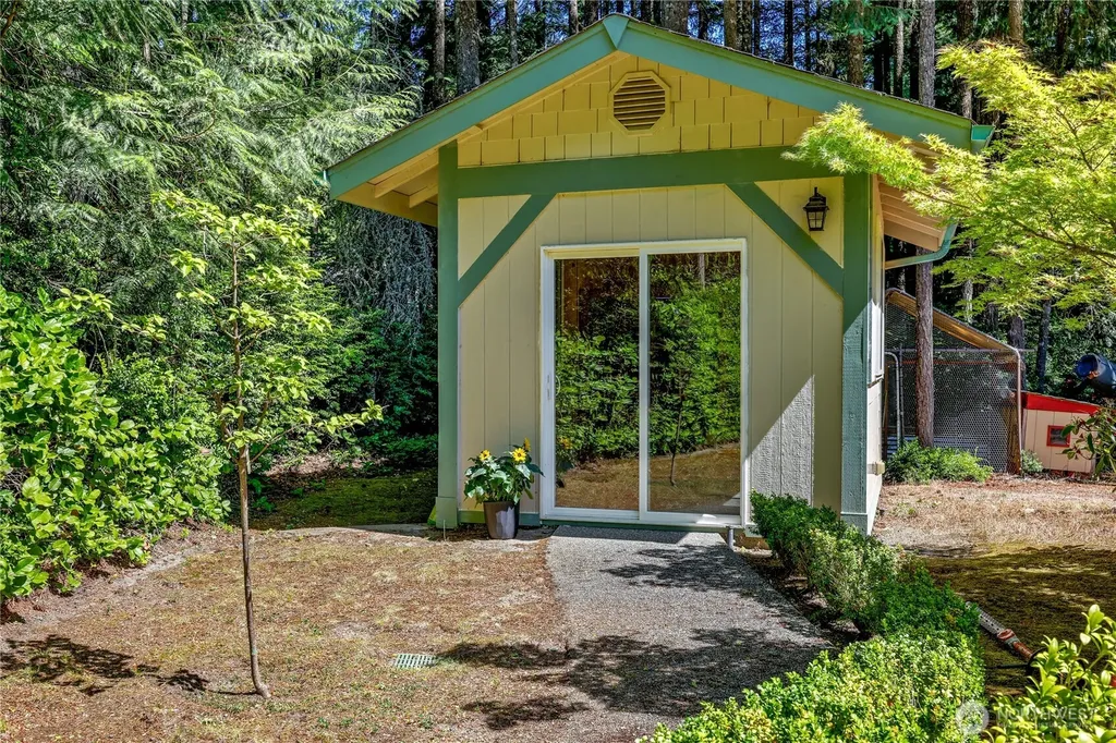 4354 NW Westgate Road Silverdale WA 98383
