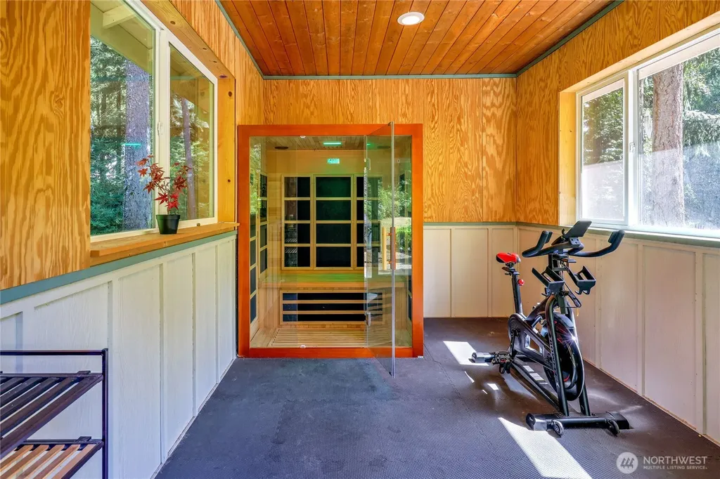 4354 NW Westgate Road Silverdale WA 98383