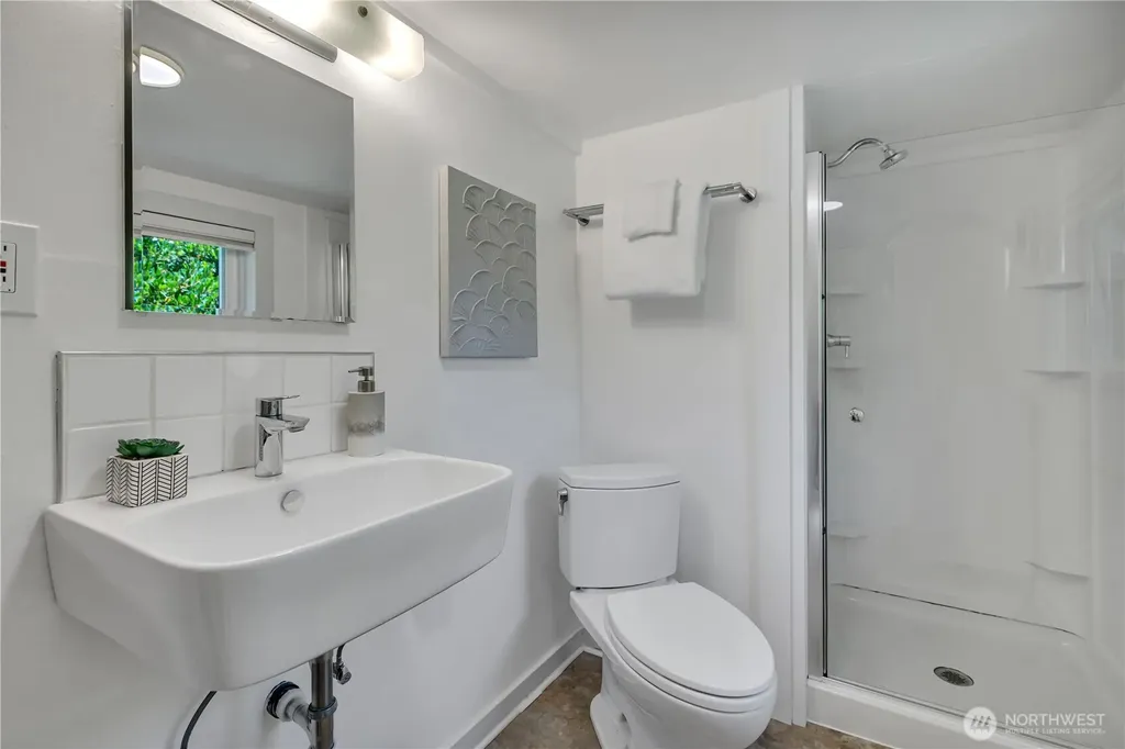 1232 SW Othello Street Seattle WA 98106