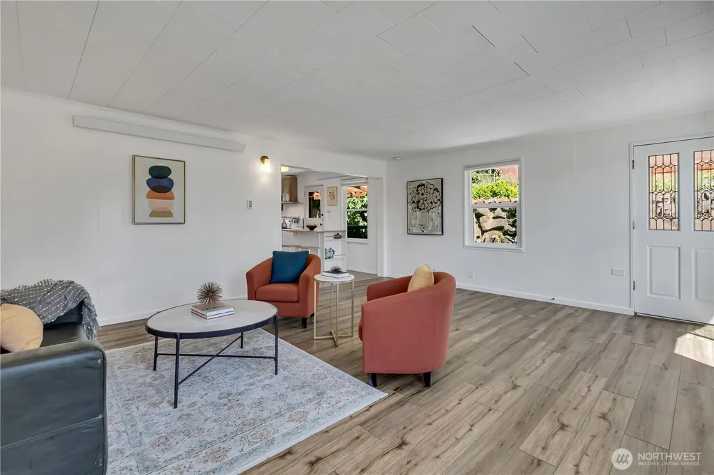1232 SW Othello Street Seattle WA 98106