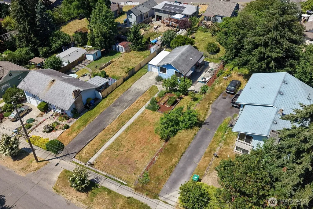 1232 SW Othello Street Seattle WA 98106