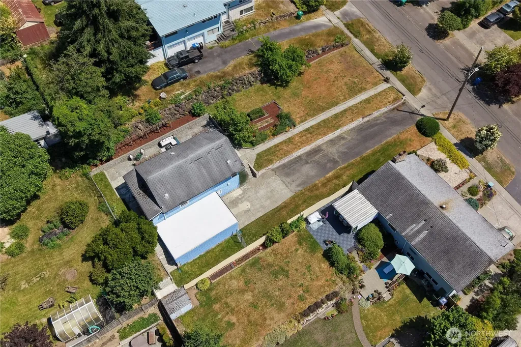 1232 SW Othello Street Seattle WA 98106