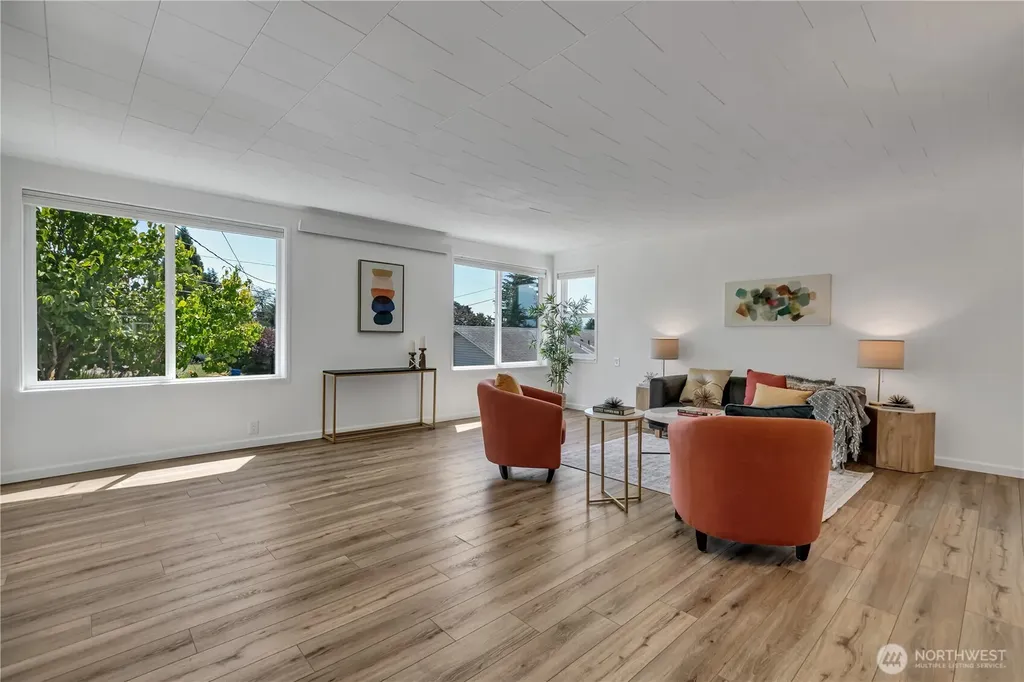 1232 SW Othello Street Seattle WA 98106