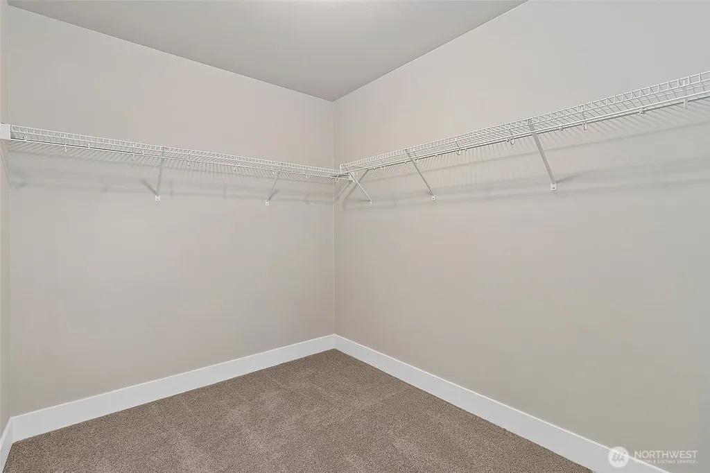 15624 SE 257th Place Covington WA 98042