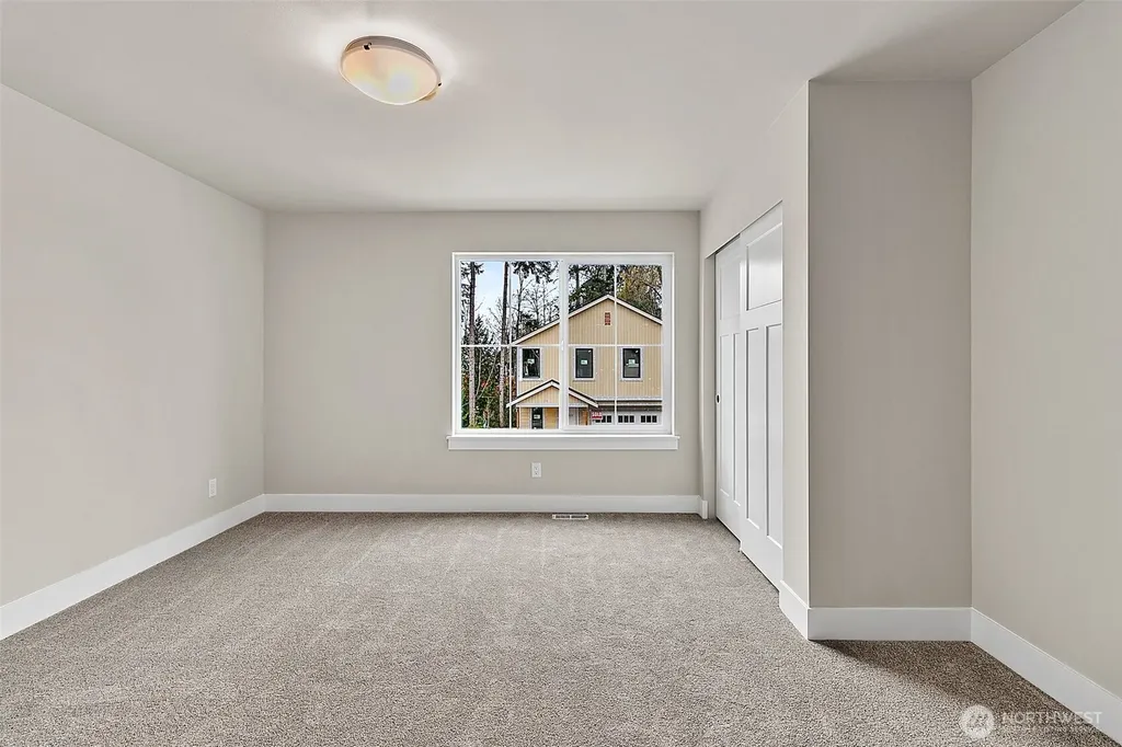15624 SE 257th Place Covington WA 98042