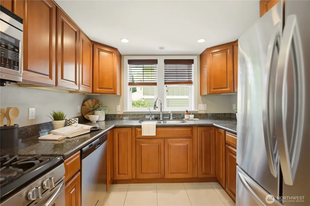 8903 3rd Avenue NW Seattle WA 98117