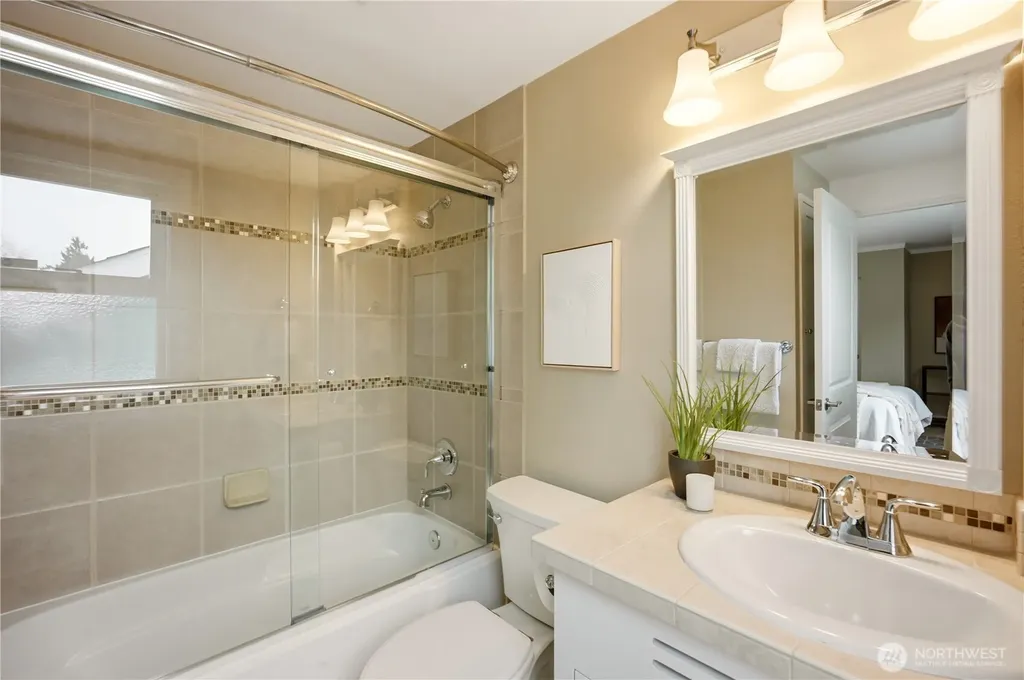 8903 3rd Avenue NW Seattle WA 98117