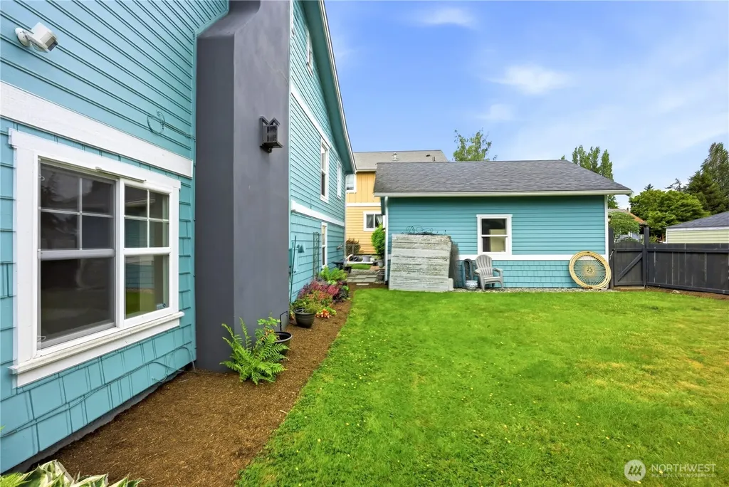 8903 3rd Avenue NW Seattle WA 98117