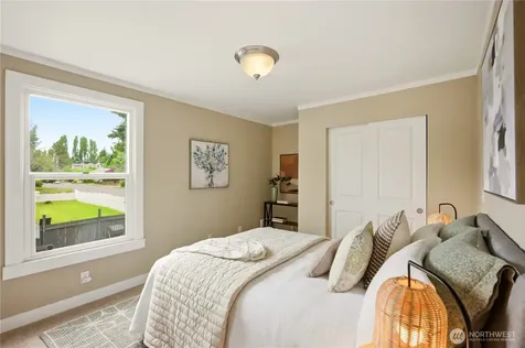 8903 3rd Avenue NW Seattle WA 98117