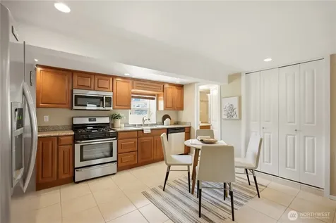8903 3rd Avenue NW Seattle WA 98117