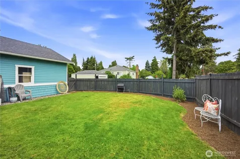 8903 3rd Avenue NW Seattle WA 98117
