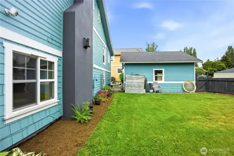 8903 3rd Avenue NW Seattle WA 98117