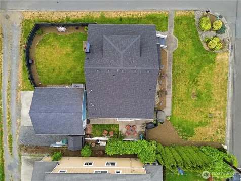 8903 3rd Avenue NW Seattle WA 98117