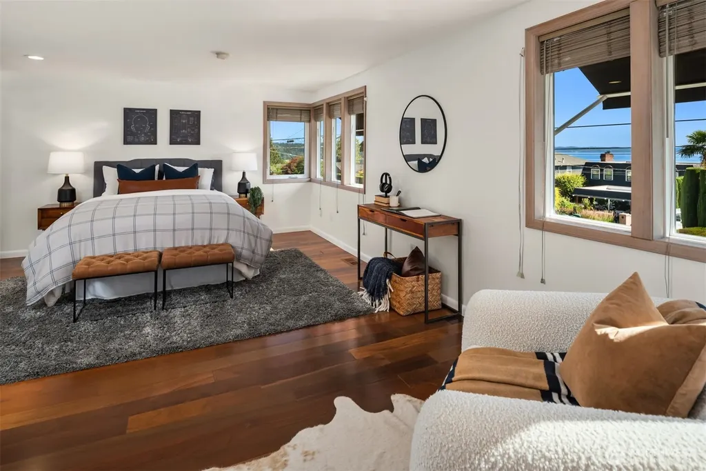 11280 Marine View Drive SW Seattle WA 98146