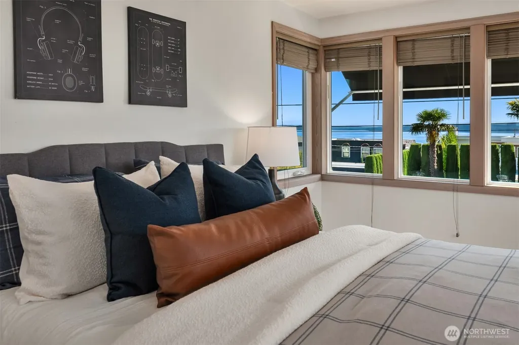 11280 Marine View Drive SW Seattle WA 98146