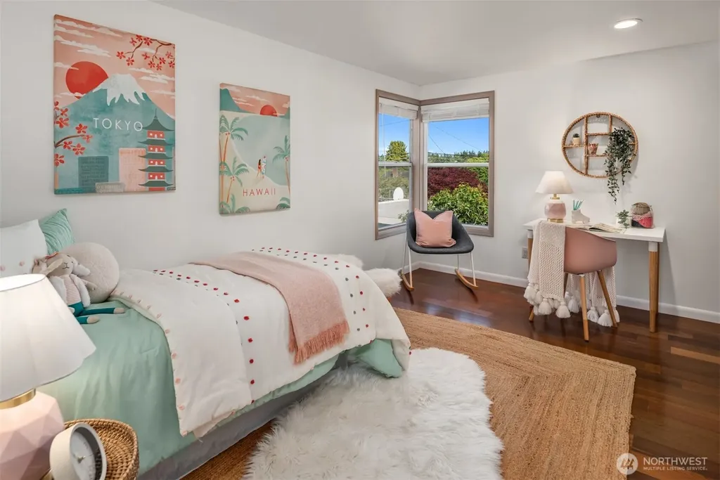 11280 Marine View Drive SW Seattle WA 98146