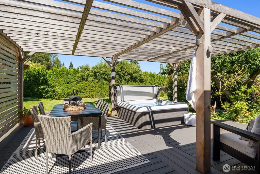 11280 Marine View Drive SW Seattle WA 98146