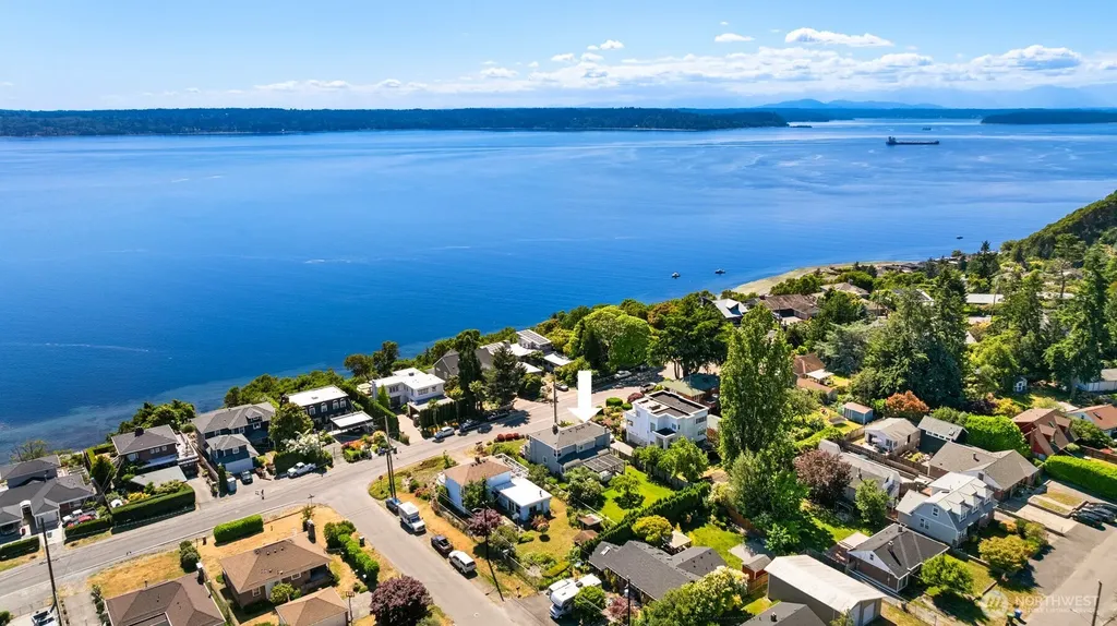 11280 Marine View Drive SW Seattle WA 98146