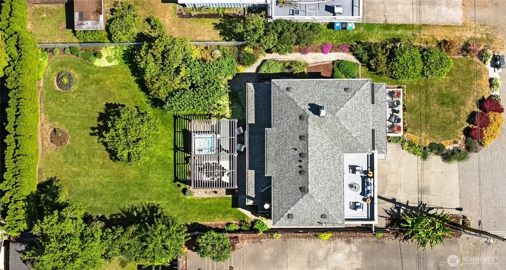 11280 Marine View Drive SW Seattle WA 98146