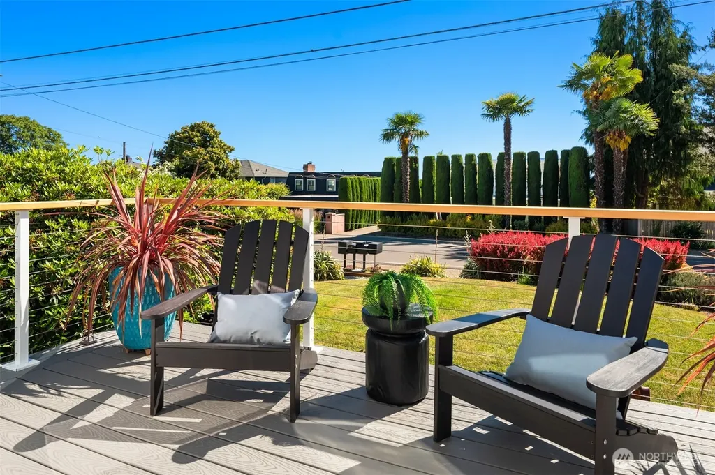 11280 Marine View Drive SW Seattle WA 98146