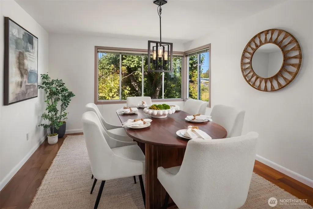11280 Marine View Drive SW Seattle WA 98146