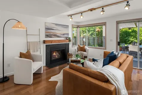 11280 Marine View Drive SW Seattle WA 98146