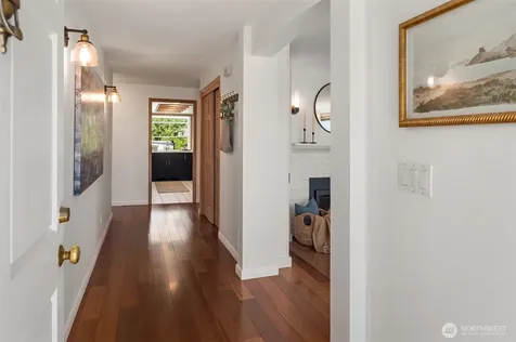 11280 Marine View Drive SW Seattle WA 98146