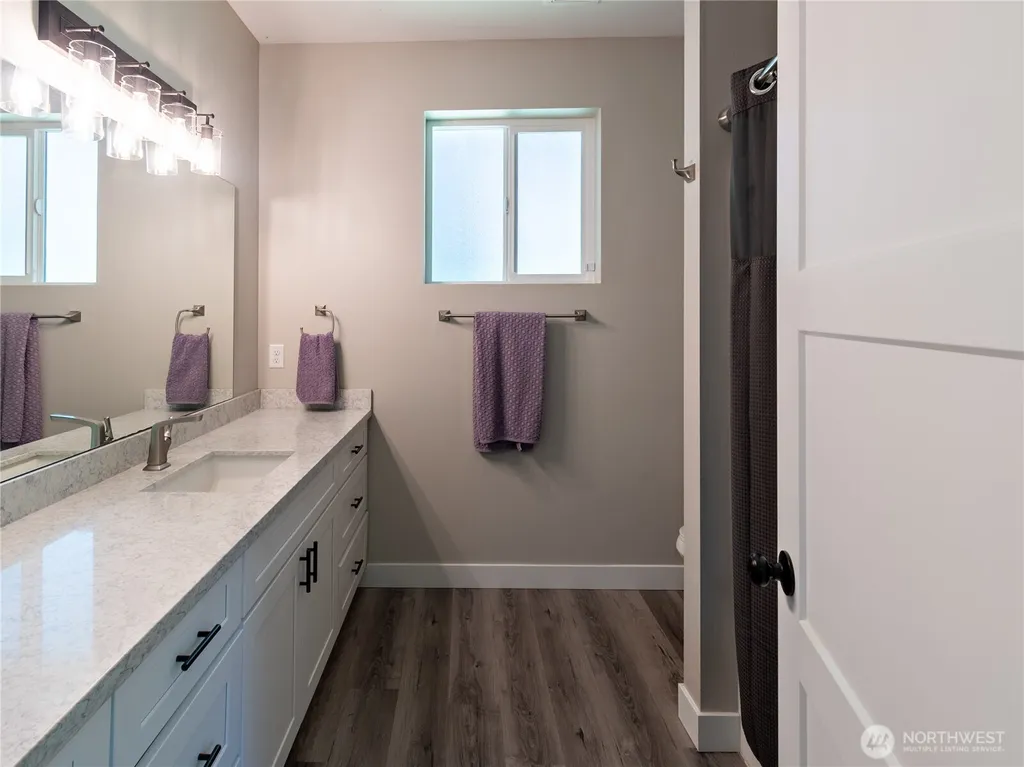 18706 232nd Avenue E Orting WA 98360