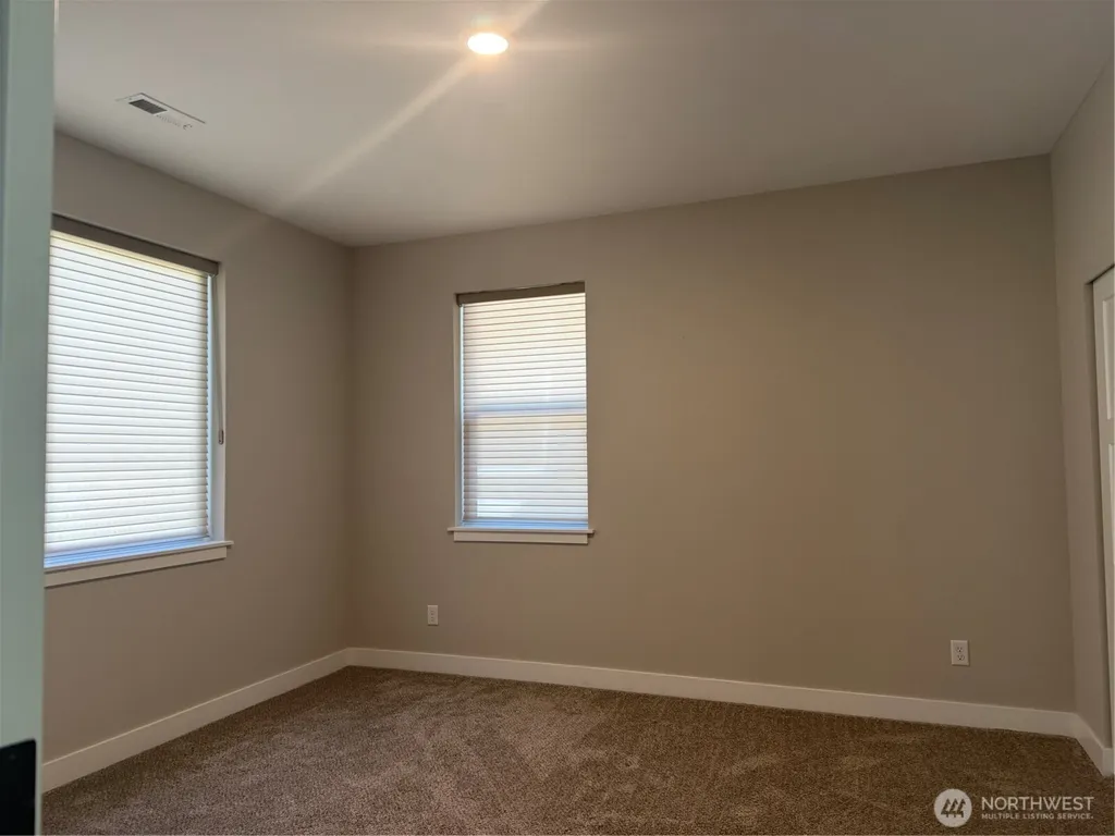 18706 232nd Avenue E Orting WA 98360