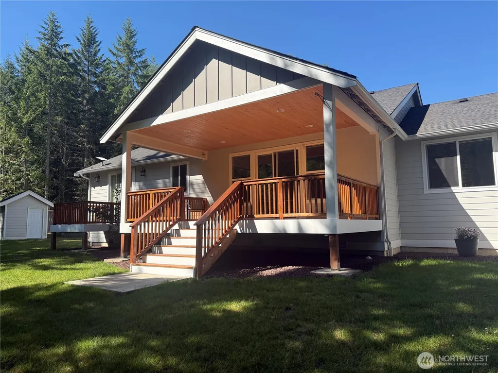 18706 232nd Avenue E Orting WA 98360