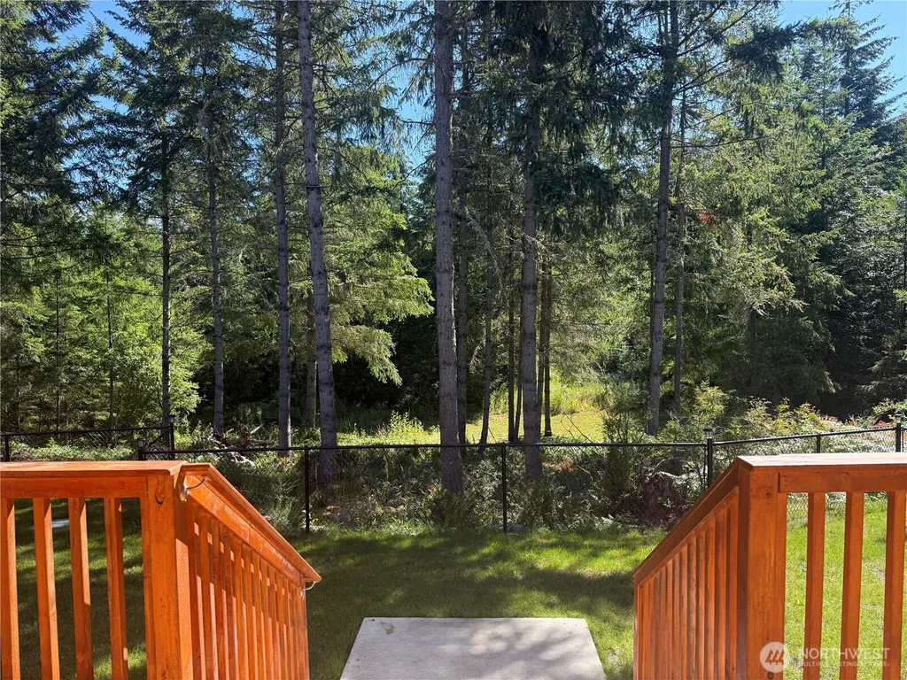 18706 232nd Avenue E Orting WA 98360