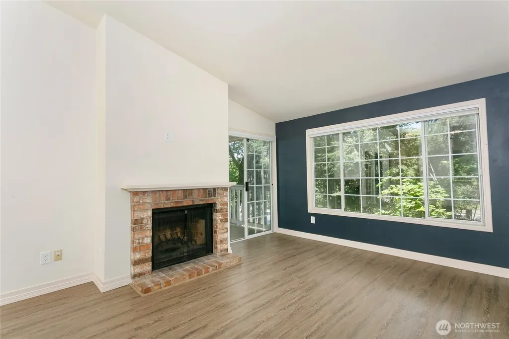 12385 SE 41st Lane Bellevue WA 98006