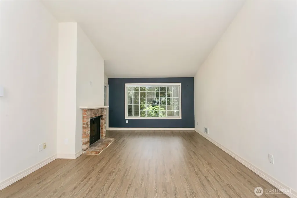 12385 SE 41st Lane Bellevue WA 98006