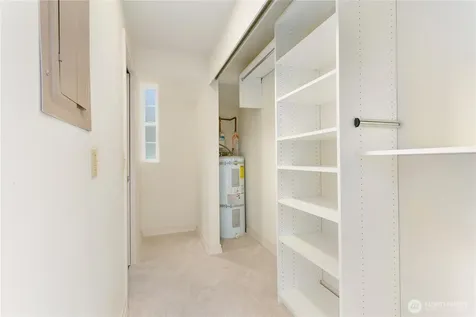 12385 SE 41st Lane Bellevue WA 98006