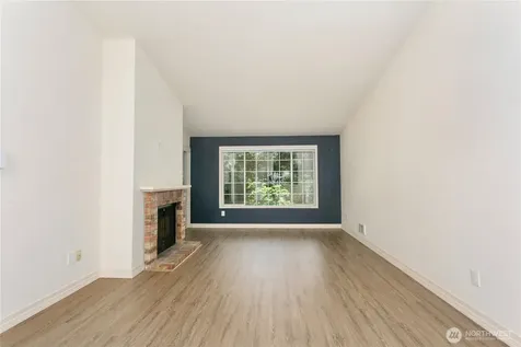 12385 SE 41st Lane Bellevue WA 98006
