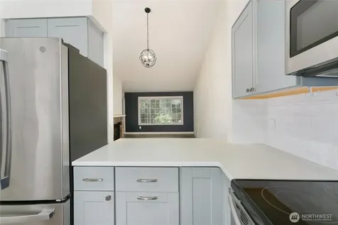 12385 SE 41st Lane Bellevue WA 98006