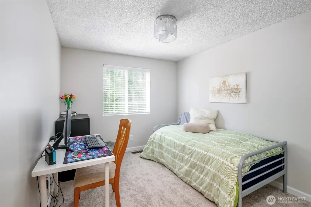7304 NE 143rd Street Kenmore WA 98028