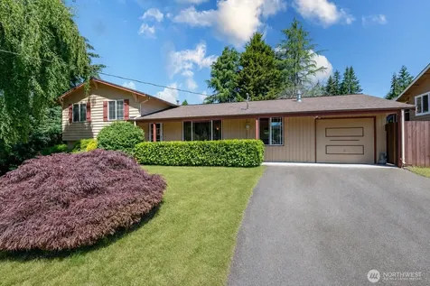 7304 NE 143rd Street Kenmore WA 98028