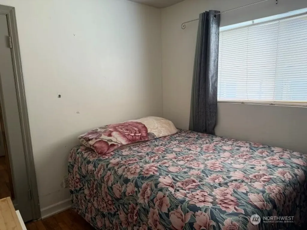 6715 Delridge Way SW Seattle WA 98106