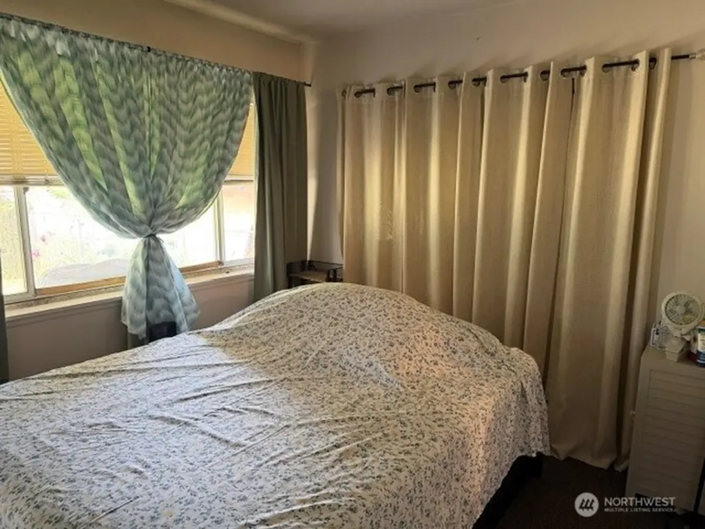 6715 Delridge Way SW Seattle WA 98106