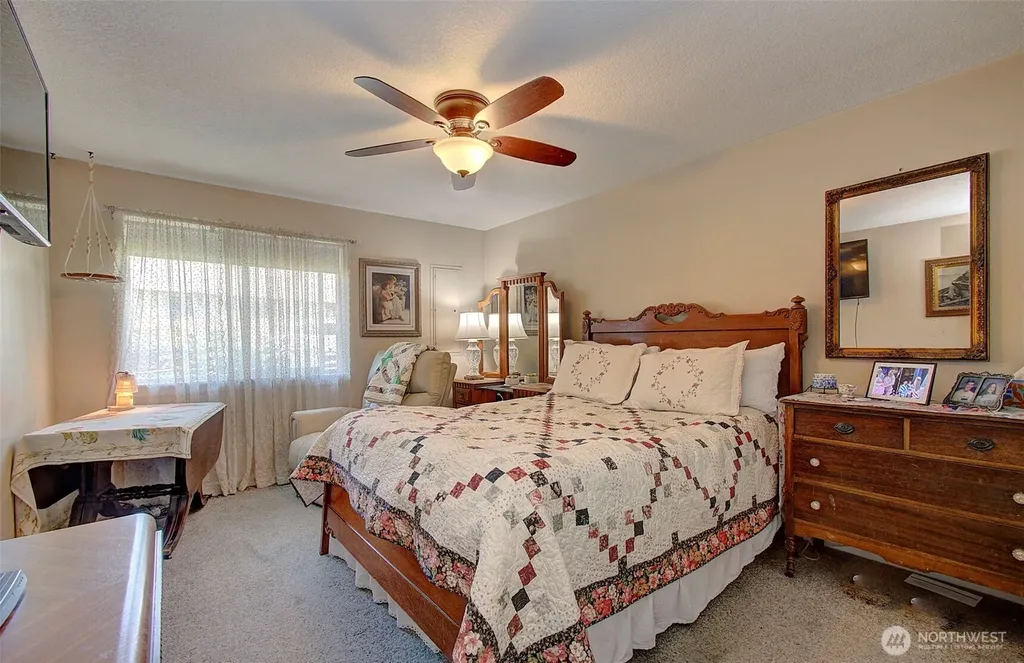 13117 NW 8th Avenue Vancouver WA 98685