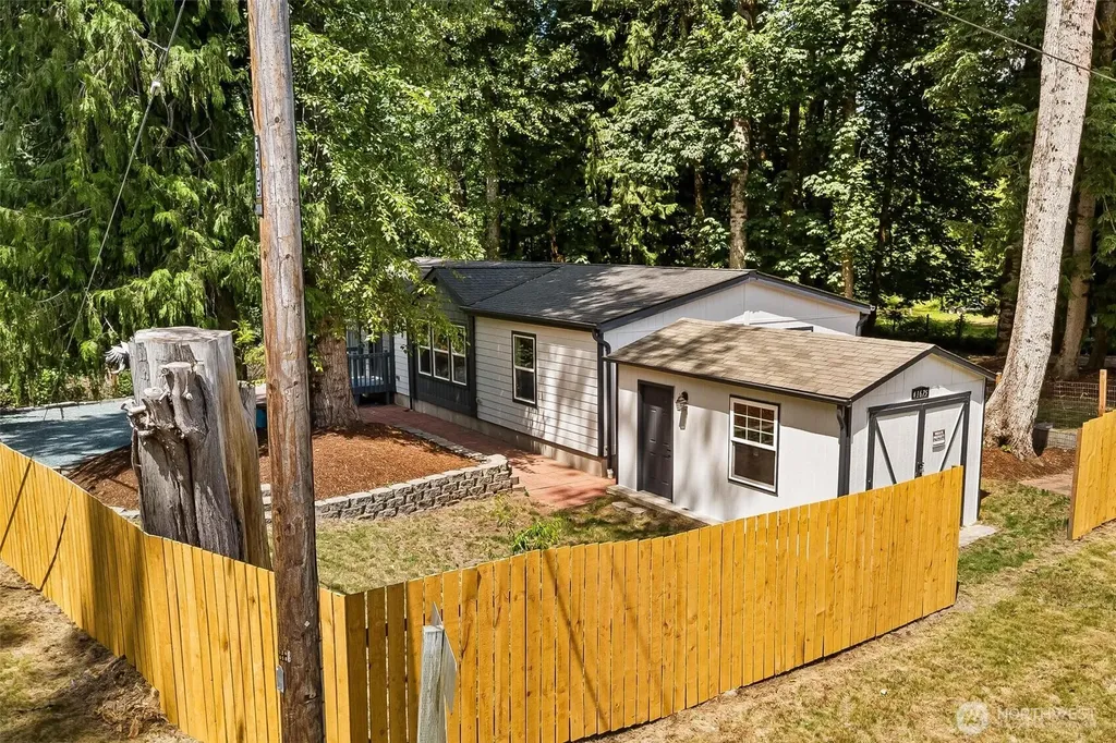 41675 S Shore Drive Concrete WA 98237