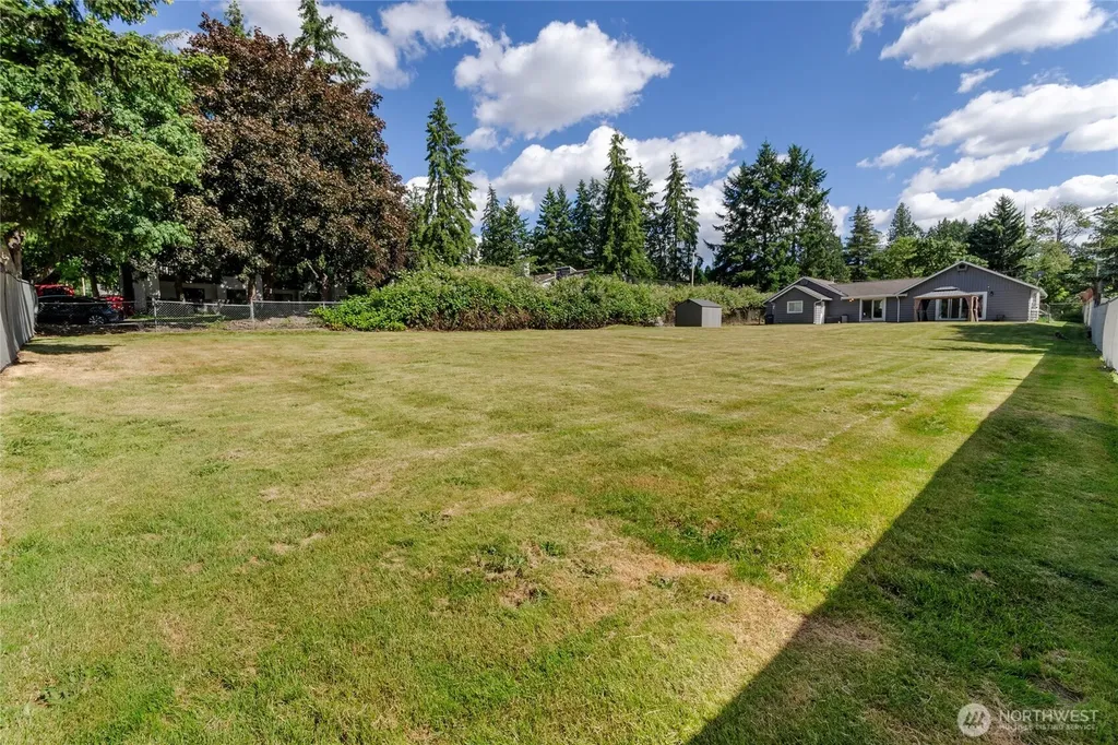 2406 Taylor Street Milton WA 98354
