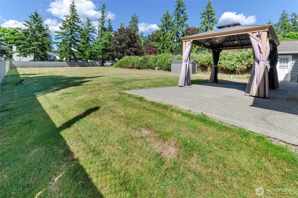 2406 Taylor Street Milton WA 98354