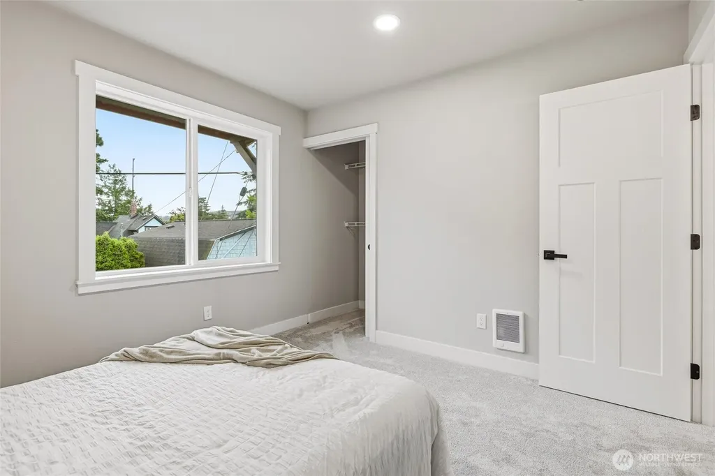 212 Carolina Street Bellingham WA 98225