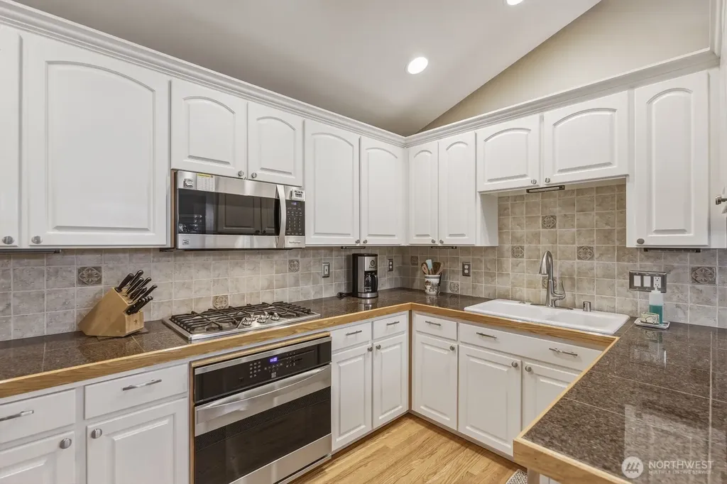 8221 53rd Avenue W Mukilteo WA 98275